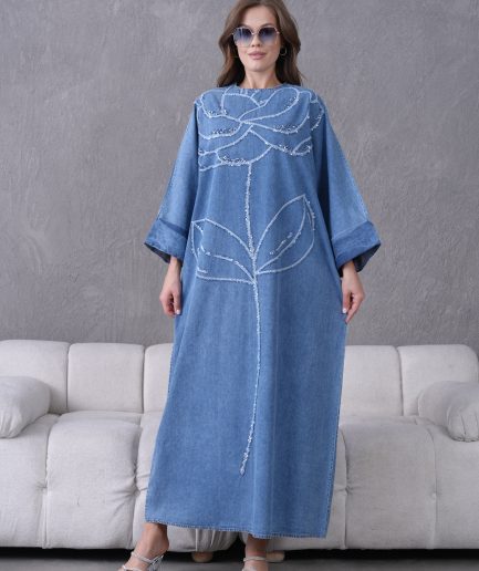 Boncuk Ve Nakış İşlemeli Geniş Kalıp Uzun Kot Elbise