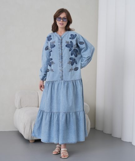 Boncuk Ve Nakış İşlemeli Geniş Kalıp Uzun Kot Elbise