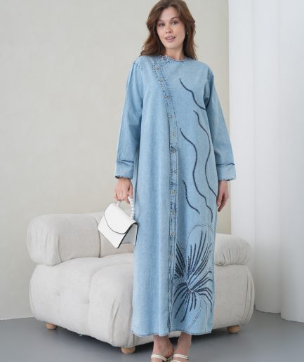 Boncuk Ve Nakış İşlemeli Geniş Kalıp Uzun Kot Elbise